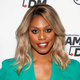 拉弗恩·考克斯(Laverne Cox)在新闻事件上摆在红地毯上